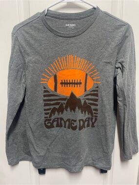 10 Boy’s Classic Long-Sleeve Crewneck Shirt - Lot of 10